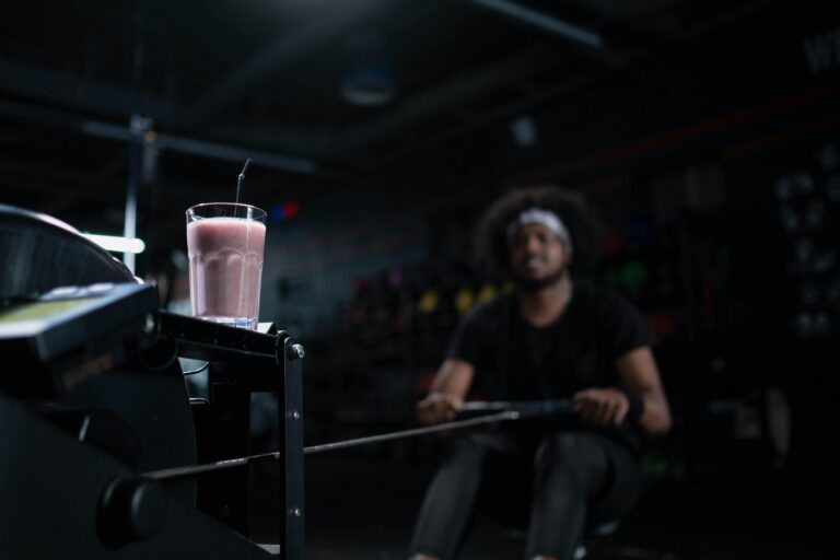 Varför du behöver kreatin & den ultimata guiden till en lyxig proteinshake
